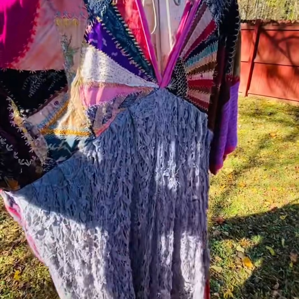 NEW! Painted Oyster Upcycled One Of A Kind Dress (One Size) - Picture 3 of 11